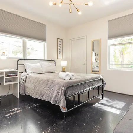 Home Miami Midtown - Wynwood Area With Balcony - Art District Near Beach